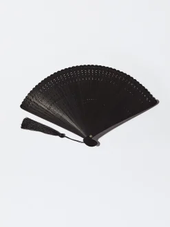 Bamboo Perforated Fan|Parfois Hot