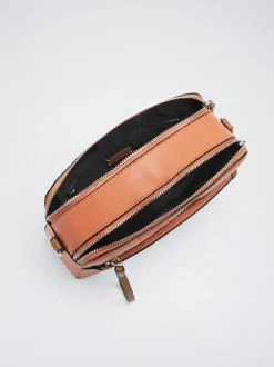 Crossbody Bag With Pendant|Parfois Shop
