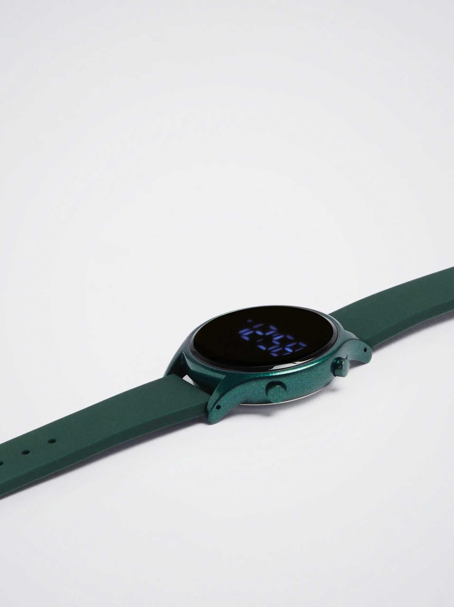 Digital Watch With Silicone Strap|Parfois Flash Sale