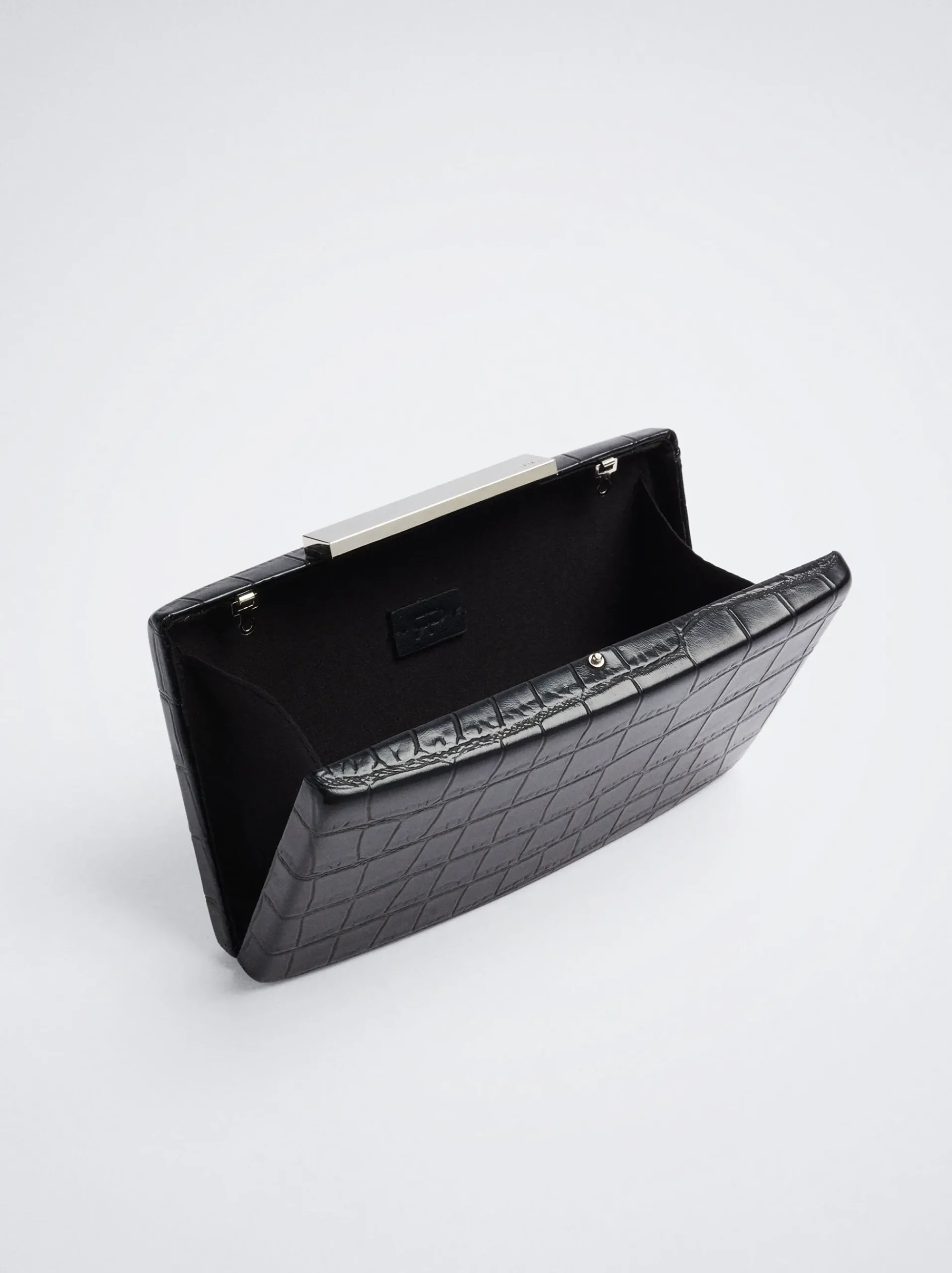 Embossed Animal Party Clutch|Parfois Discount