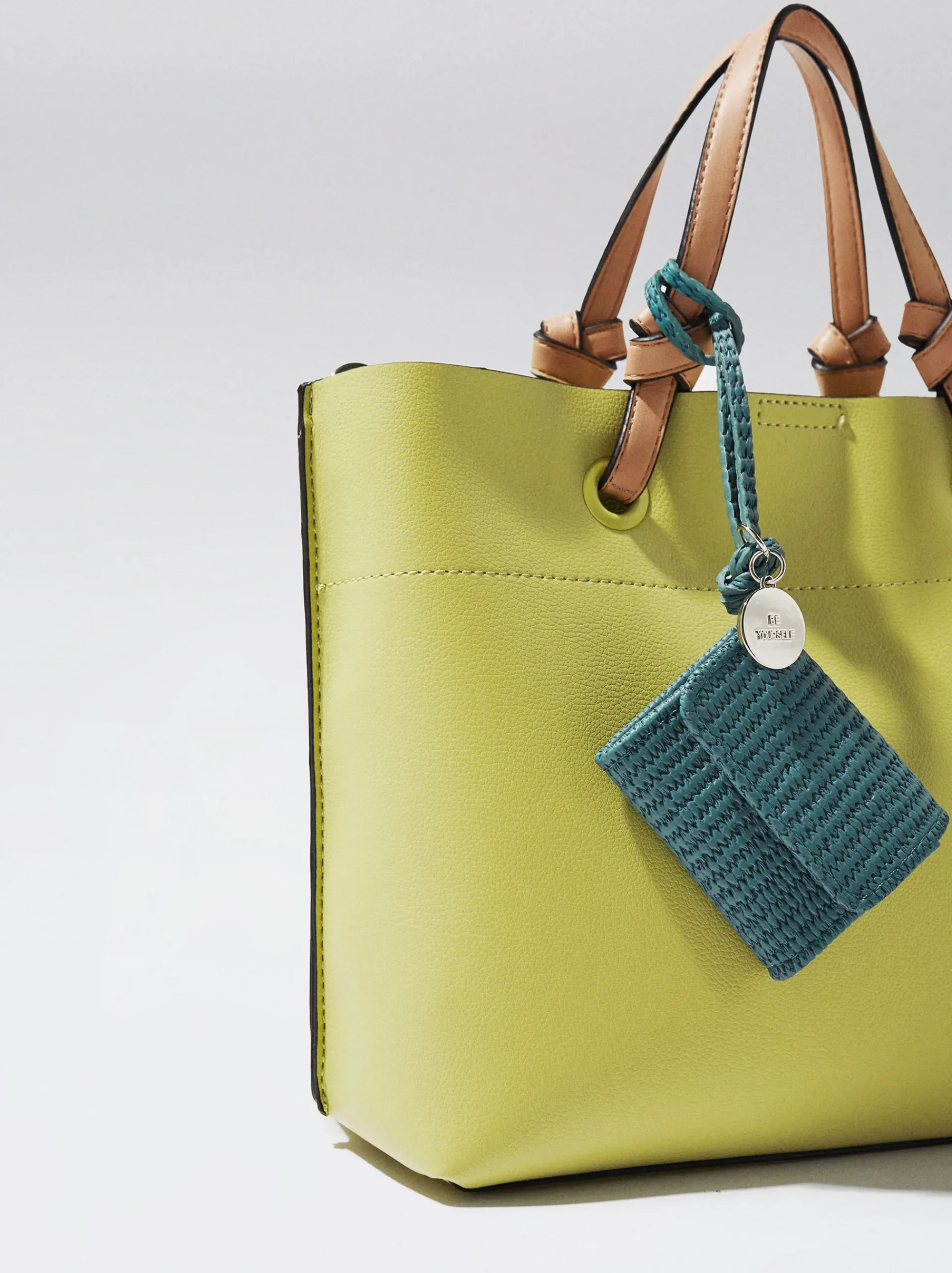 Everyday Tote Bag With Pendant|Parfois Clearance