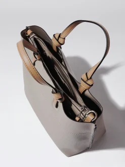 Everyday Tote Bag With Pendant|Parfois Store