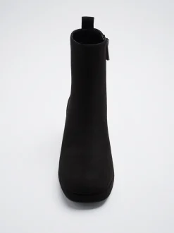 Faux Suede Ankle Boots|Parfois Fashion