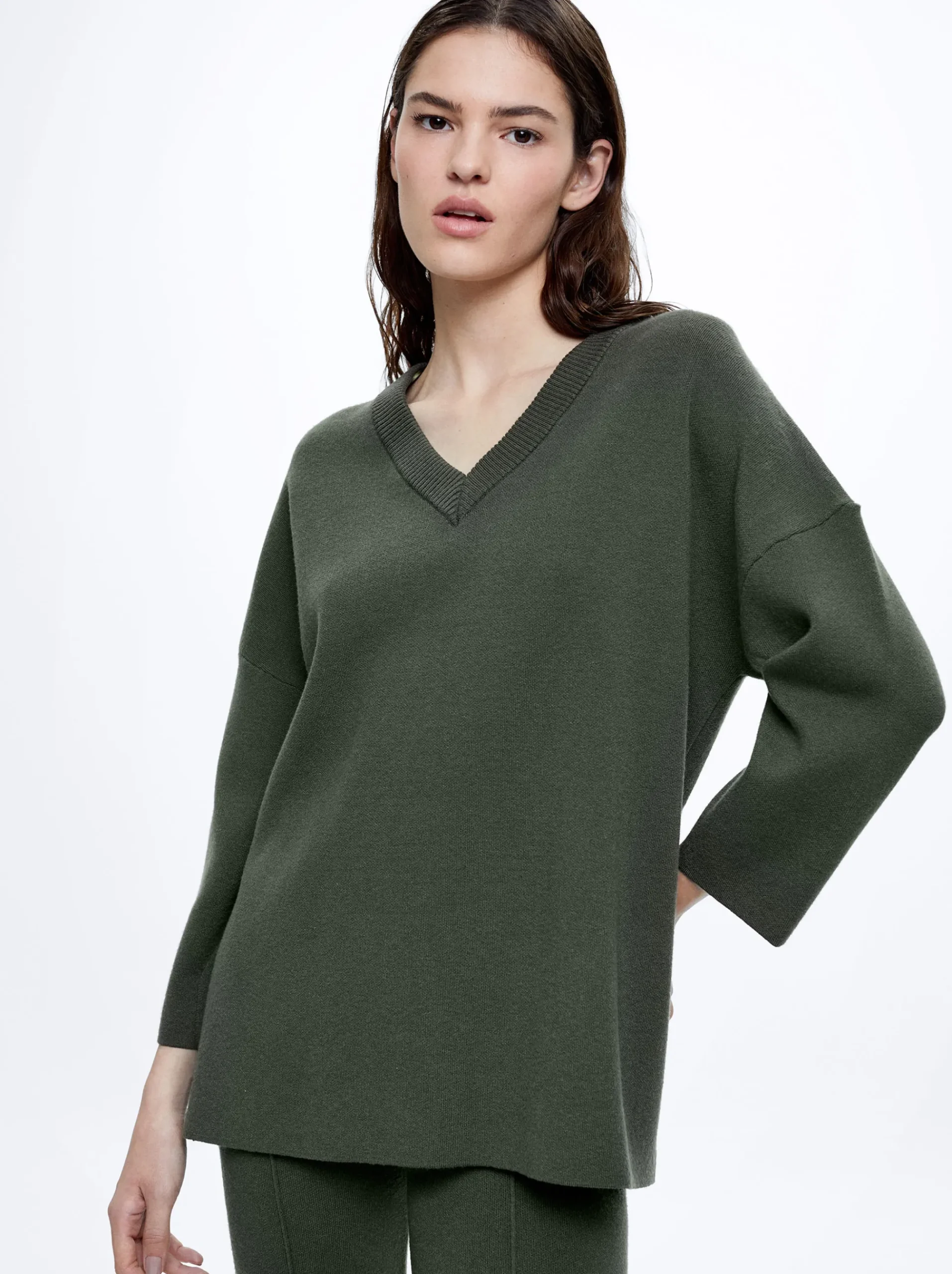 Knitted V-Neck Sweater|Parfois Sale