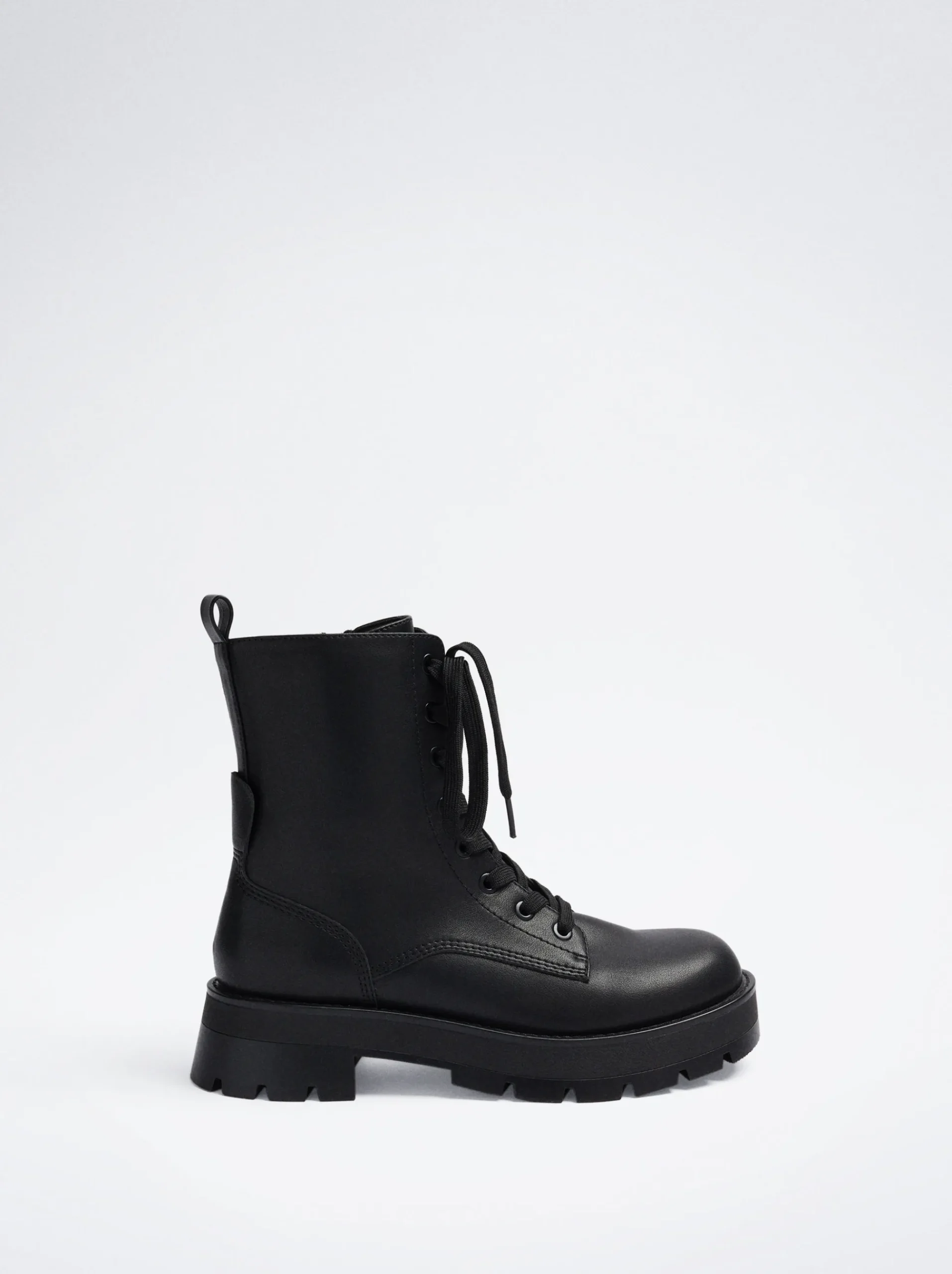 Laces Military Boots|Parfois Online