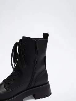 Laces Military Boots|Parfois Online