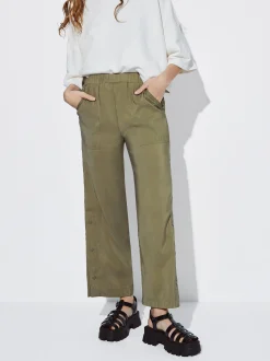 Loose-Fitting Trousers With Buttons|Parfois Outlet