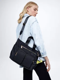 Nylon Shopper Bag With Pendant|Parfois New