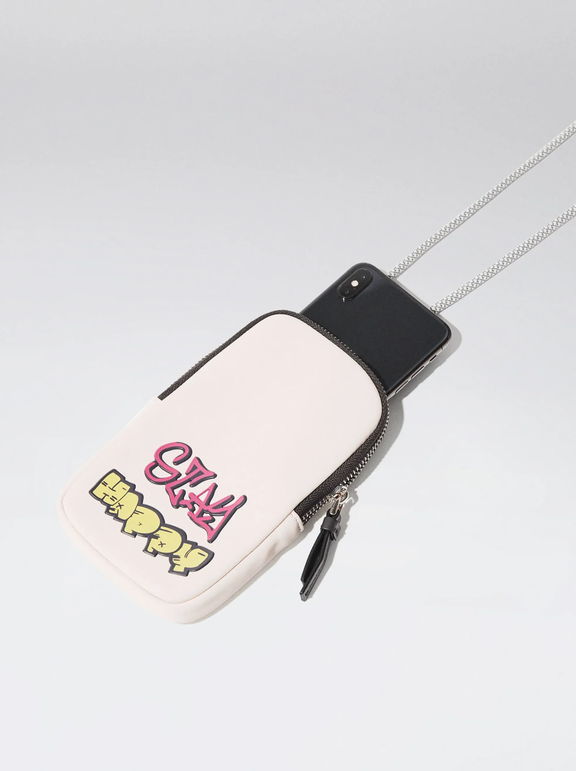 Nylon-Effect Mobile Phone Case|Parfois Shop