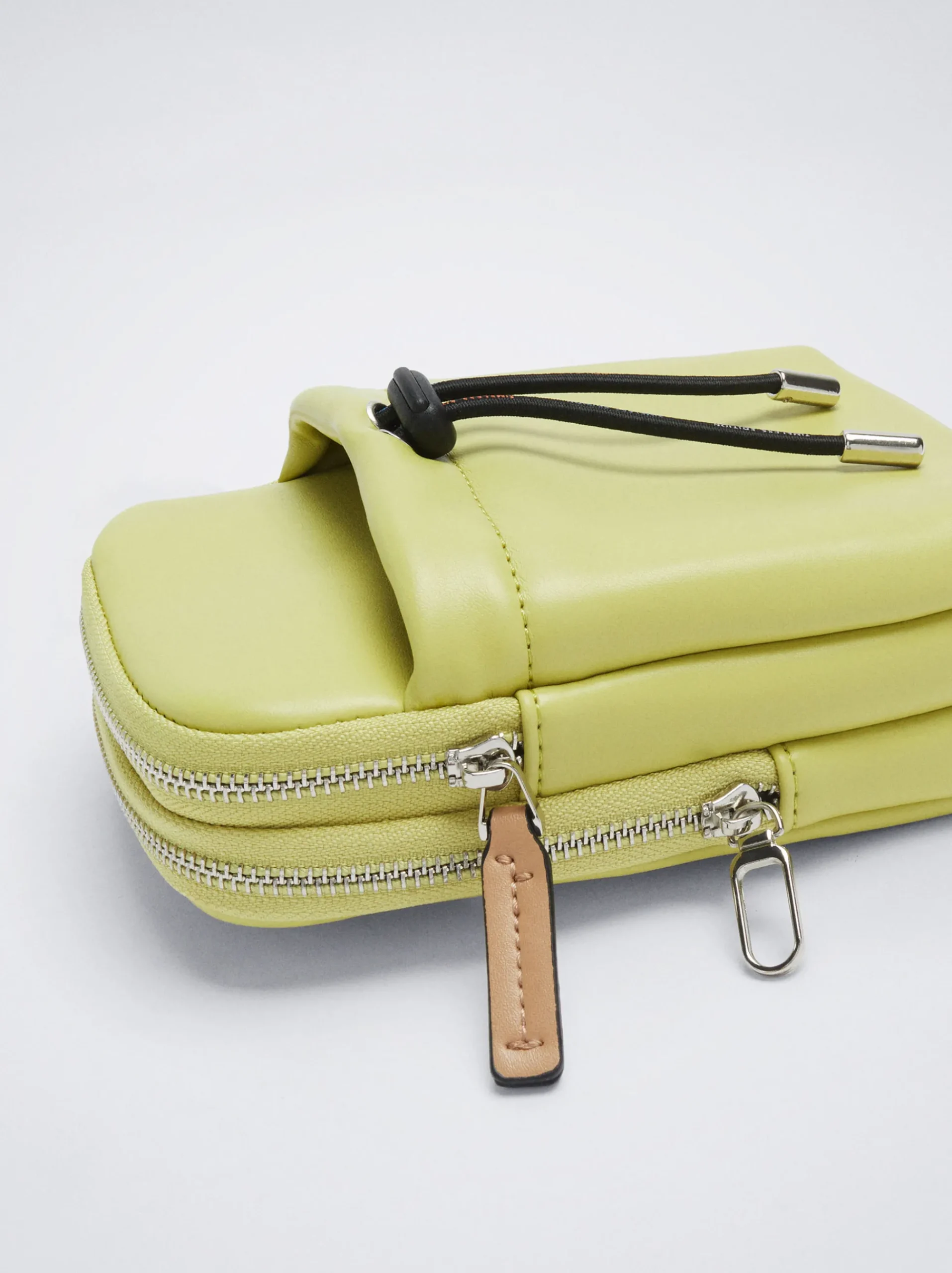 Phone Case With Adjustable Closure|Parfois Clearance