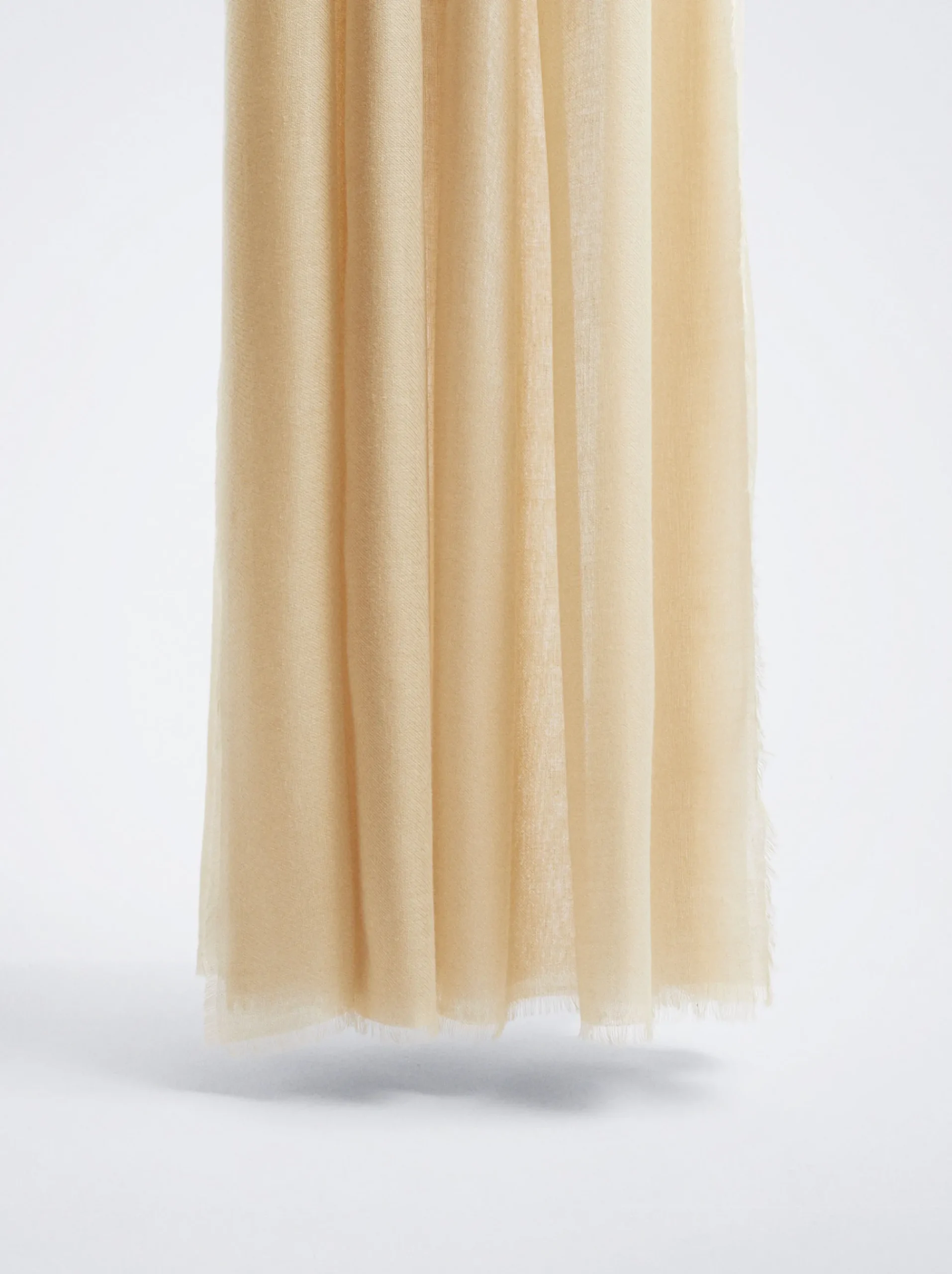 Plain Pashmina|Parfois Discount