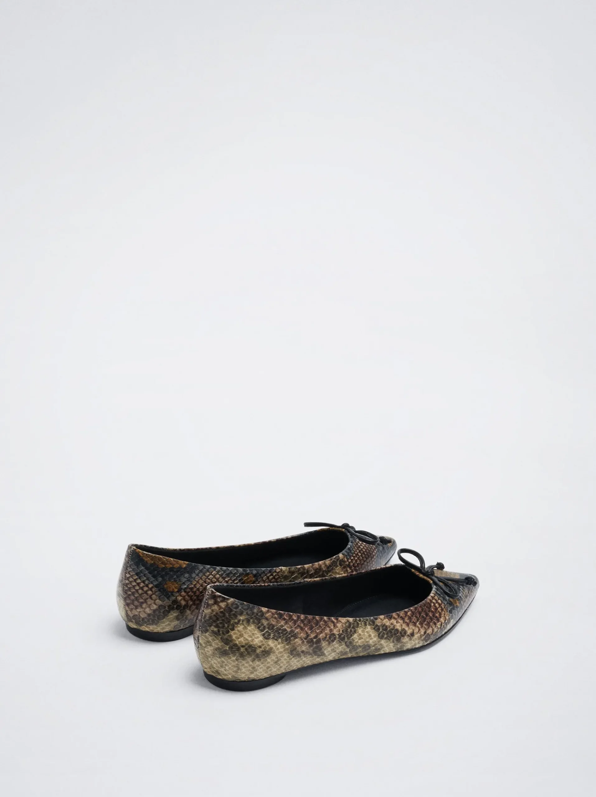Pointy Ballerina With Bow|Parfois Store
