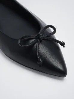 Pointy Ballerina With Bow|Parfois Discount