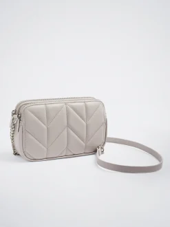 Quilted Crossbody Bag With Chain|Parfois Hot