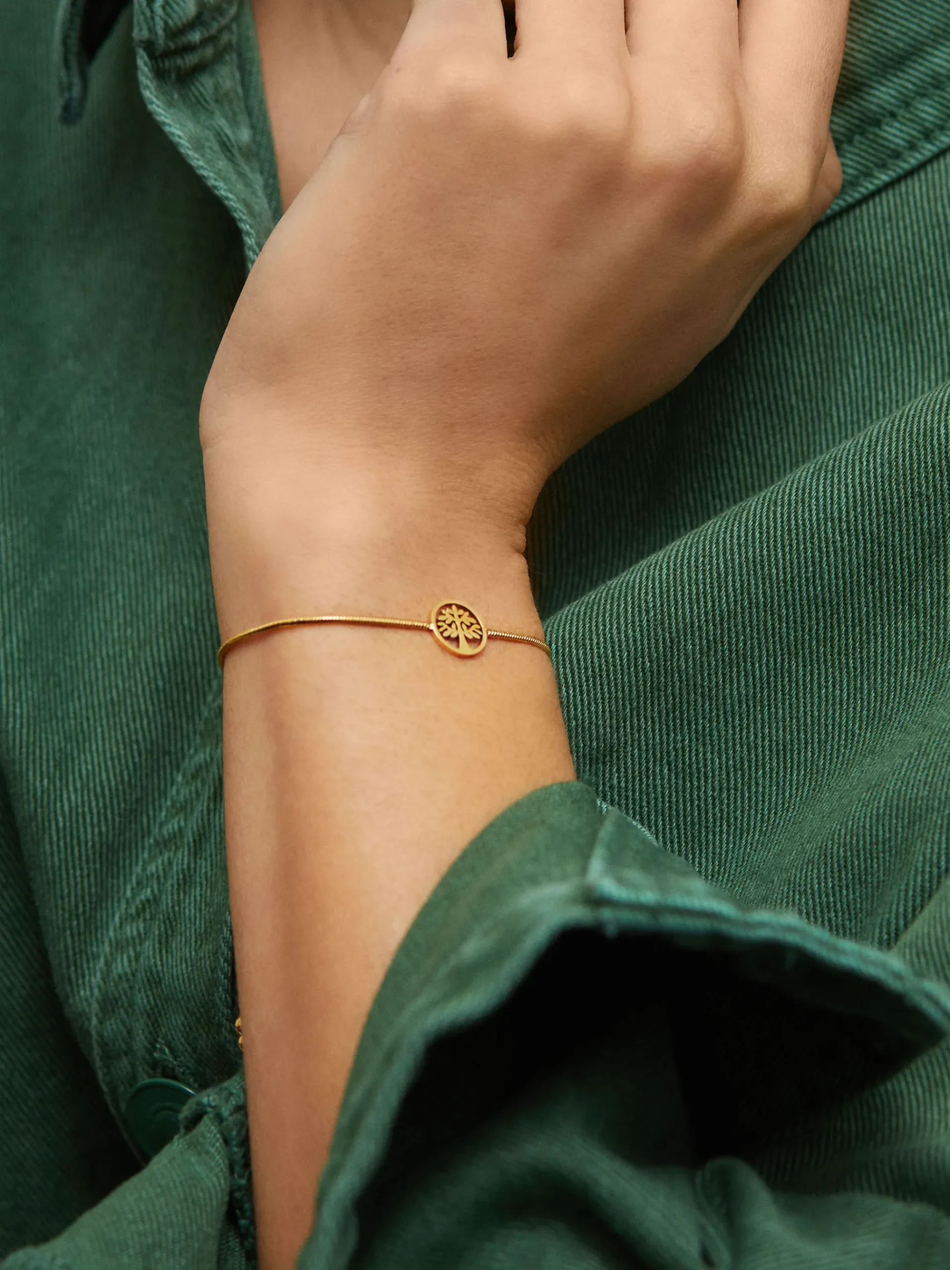 Steel Bracelet With Tree Of Life|Parfois Shop