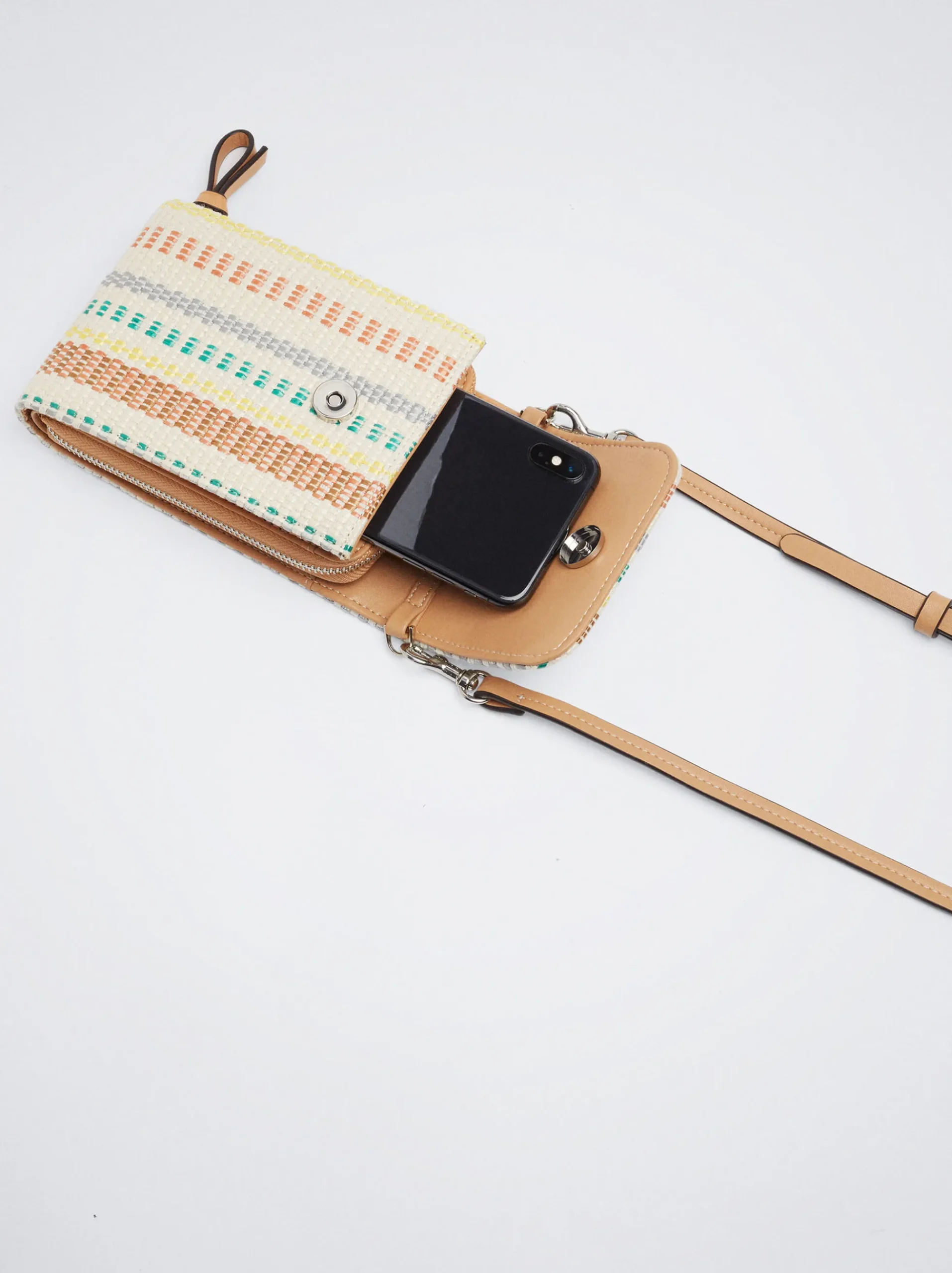 Straw-Effect Mobile Phone Bag|Parfois Fashion