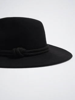 Woollen Hat|Parfois Online